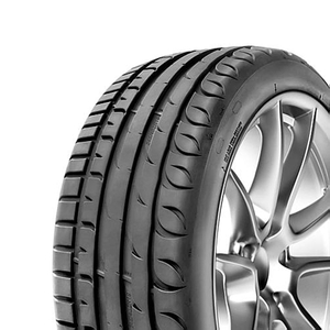 225/45 ZR18 95W Ultra High Performance XL Taurus