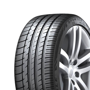 235/40 ZR18 95Y SporteX TH201 XL Triangle